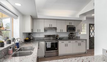 2671 W BENTRUP St, Chandler, AZ 85224