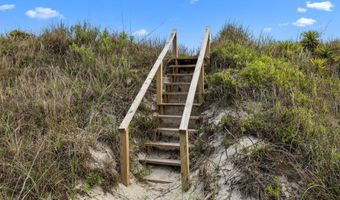 415 W Boardwalk Blvd, Atlantic Beach, NC 28512