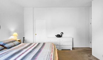 2154 LYON St, Albany, OR 97322