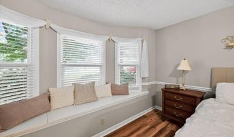 5459 Robie Dr, Macon, GA 31216