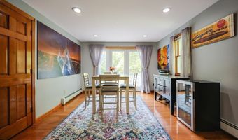 70 Plain St E, Berkley, MA 02779