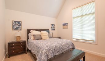 23664 Meade Dr, Abingdon, VA 24211