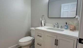 1702 Hill St, Ann Arbor, MI 48104