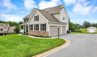 355 WESTVIEW Dr, Akron, PA 17501