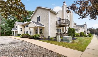 103 Greenwich Dr, Albany, NY 12203