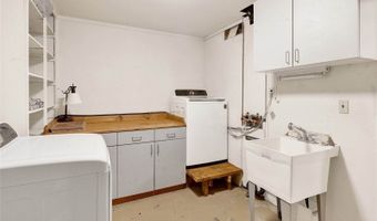 4516 Lincoln Rd, Blaine, WA 98230
