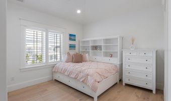 403 N SHORE Dr, Anna Maria, FL 34216