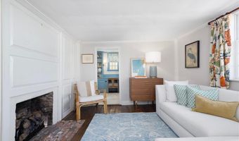 27 William St, Newport, RI 02840