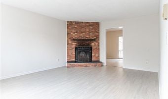 22 Maple Ave, Bethel, CT 06801