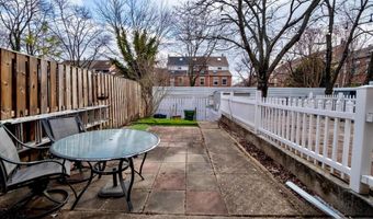 1805 E LAMLEY St, Baltimore, MD 21231