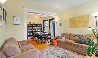 687 Myrtle Ave, Albany, NY 12208