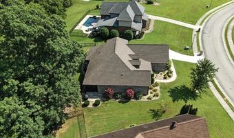 1439 St Thomas Way, Alcoa, TN 37701