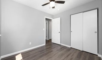 279 Kinsman Ct, Delhi, OH 45238