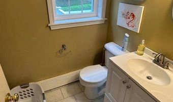 6 Whitetail Ln, Chester, NH 03036