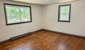 135 S MAIN St, Barnegat, NJ 08005