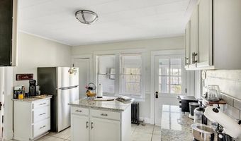 22-24 Kreisel Ter, Amsterdam, NY 12010