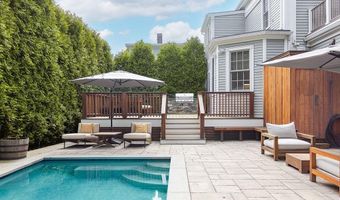 23 Catherine St, Newport, RI 02840