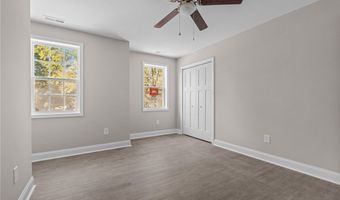 1010 W Saunders Ave, Aberdeen, NC 28315