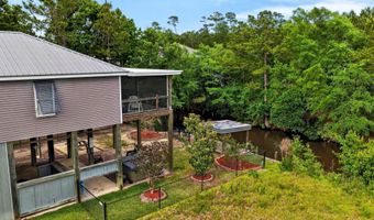 43 Fiber St, Bay St. Louis, MS 39520