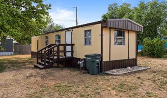 907 Ziebach St, Belle Fourche, SD 57717