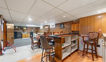 3350 Black Oak Ln, Austintown, OH 44511