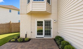 43100 ADDLESTONE Pl, Ashburn, VA 20148