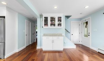 49 Baldwin Rd, Billerica, MA 01821