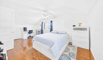 216 Hartford Ave, Bellingham, MA 02019