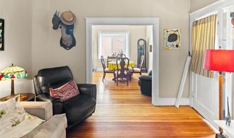 607 Milton Rd, Alton, IL 62002