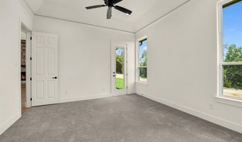 201 Tankhouse Ter, Weatherford, TX 76085