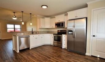 136 Wildflower Dr, Beebe, AR 72012