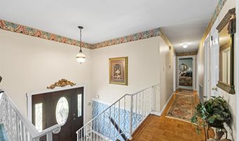 5608 LONGVIEW Dr, Adamsville, AL 35005