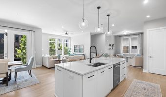 43442 CROSON Ln 100, Ashburn, VA 20148