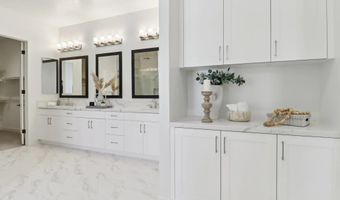 2745 Alexander Dr, Escondido, CA 92029