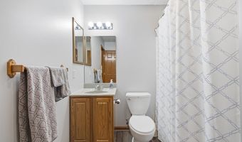 792 King Ridge Dr, Ashland, OH 44805