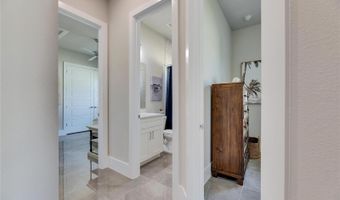 706 MANNS HARBOR Dr, Apollo Beach, FL 33572