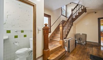 113 Dakota St, Boston, MA 02124