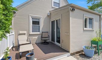 75 Crescent Ave, Cranston, RI 02910
