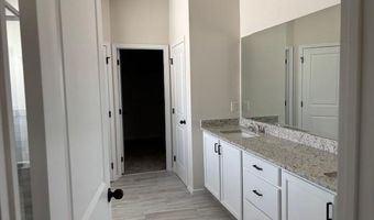 796 Rodeo Dr, Auburn, GA 30011