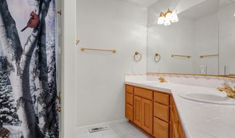 3475 Valley View Dr NW, Albany, OR 97321