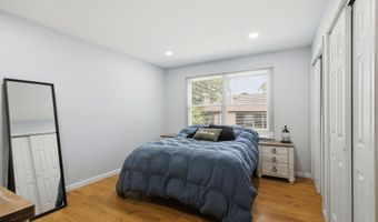1349 Longboat Ave, Beachwood, NJ 08722