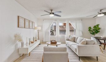 46-267 Kahuhipa St C311, Kaneohe, HI 96744