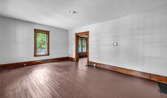 56 Vesper St, Akron, OH 44310