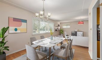 539 Newark St, Aurora, CO 80010