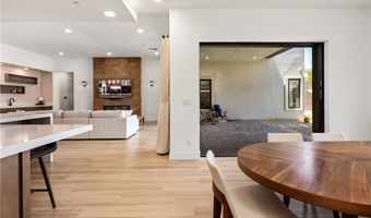 413 Vista Sunset Ave, Las Vegas, NV 89138