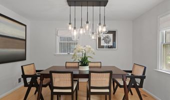 1453 N LONGFELLOW St, Arlington, VA 22205
