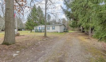 27650 H Dr N, Albion, MI 49224