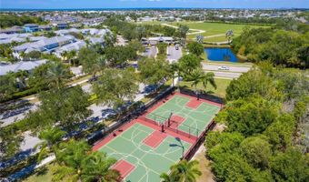 123 ABERDEEN POND Dr, Apollo Beach, FL 33572