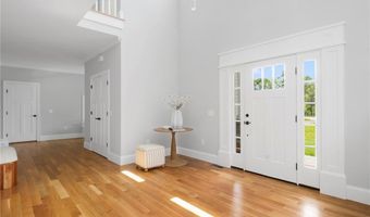 105 Princess Pine Dr, East Greenwich, RI 02818