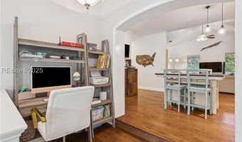 15 Palmetto Beach Dr, Bluffton, SC 29910